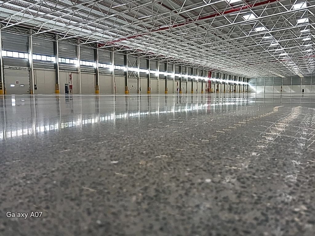 Trabajo de hormigón pulido en Barcelona.